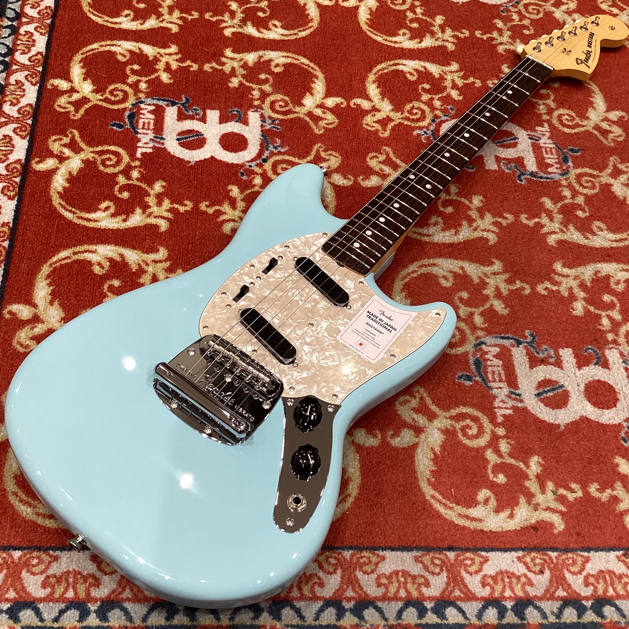 Fender Fender Made in Japan Traditional 60s Mustang Daphne Blue ...