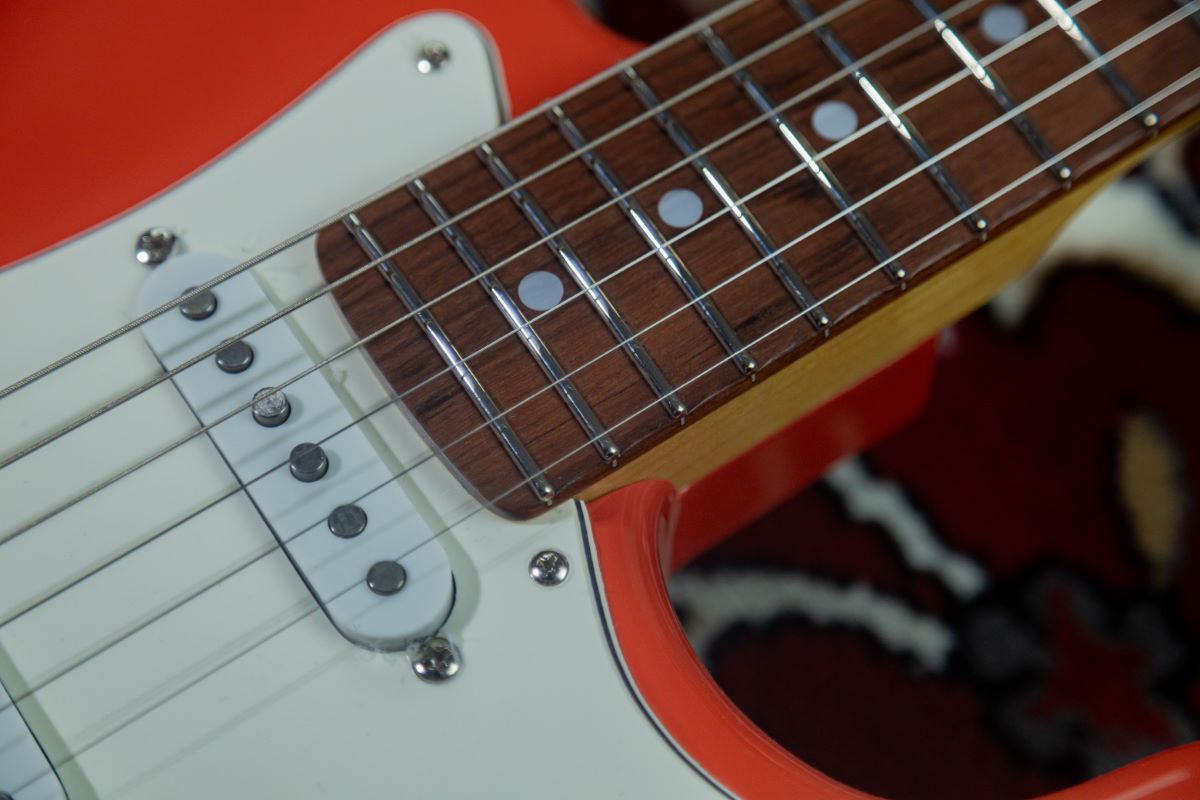 K.Nyui CUSTOM GUITARS エレキギター レッド K.Nyui CUSTOM GUITARS エレキギター レッド 楽器・機材