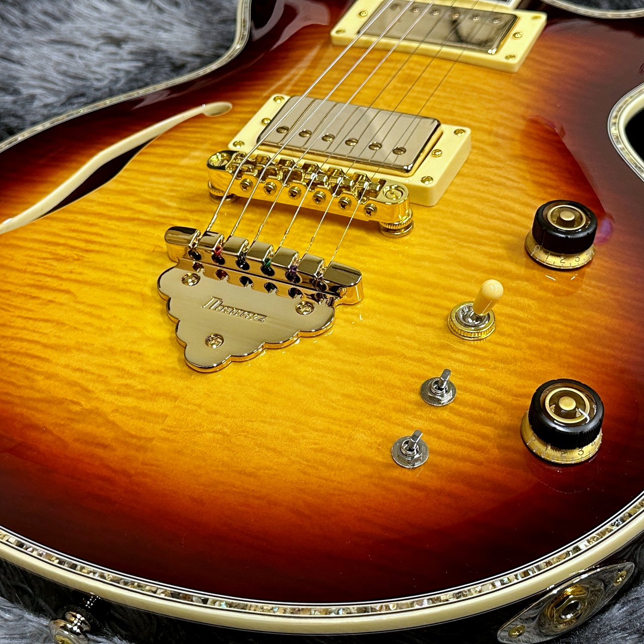 Ibanez AR520HFM-VLS (Violin Sunburst) 【特価】（新品特価