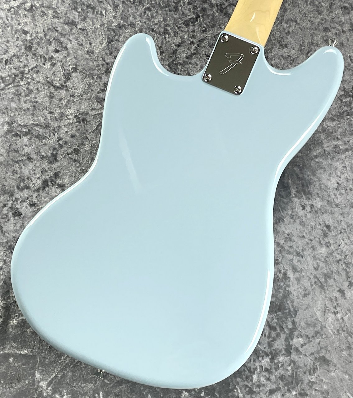 美品 Fender mustang Daphne Blueエレキギター 1966 Fender Mustang – Daphne Blue – GuitarPoint