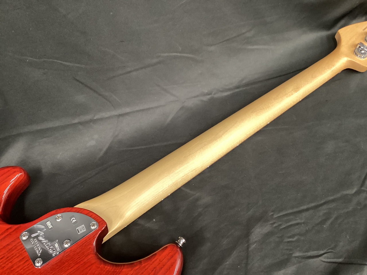 Fender USA American Deluxe Dimension Bass IV HH (フェンダー