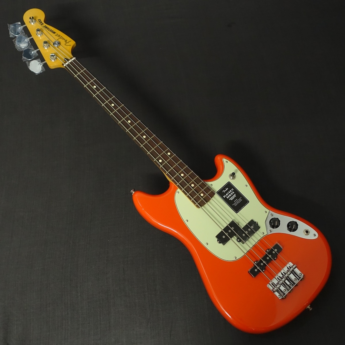 Fender Player II Mustang Bass PJ Rallye Orange（新品）【楽器検索