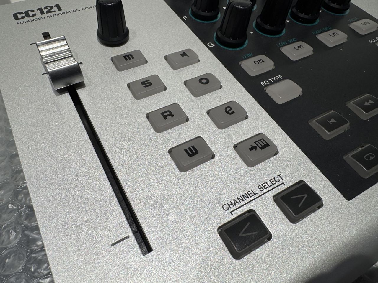 Steinberg CC121 Cubase用フィジカルコントローラー（中古/送料無料