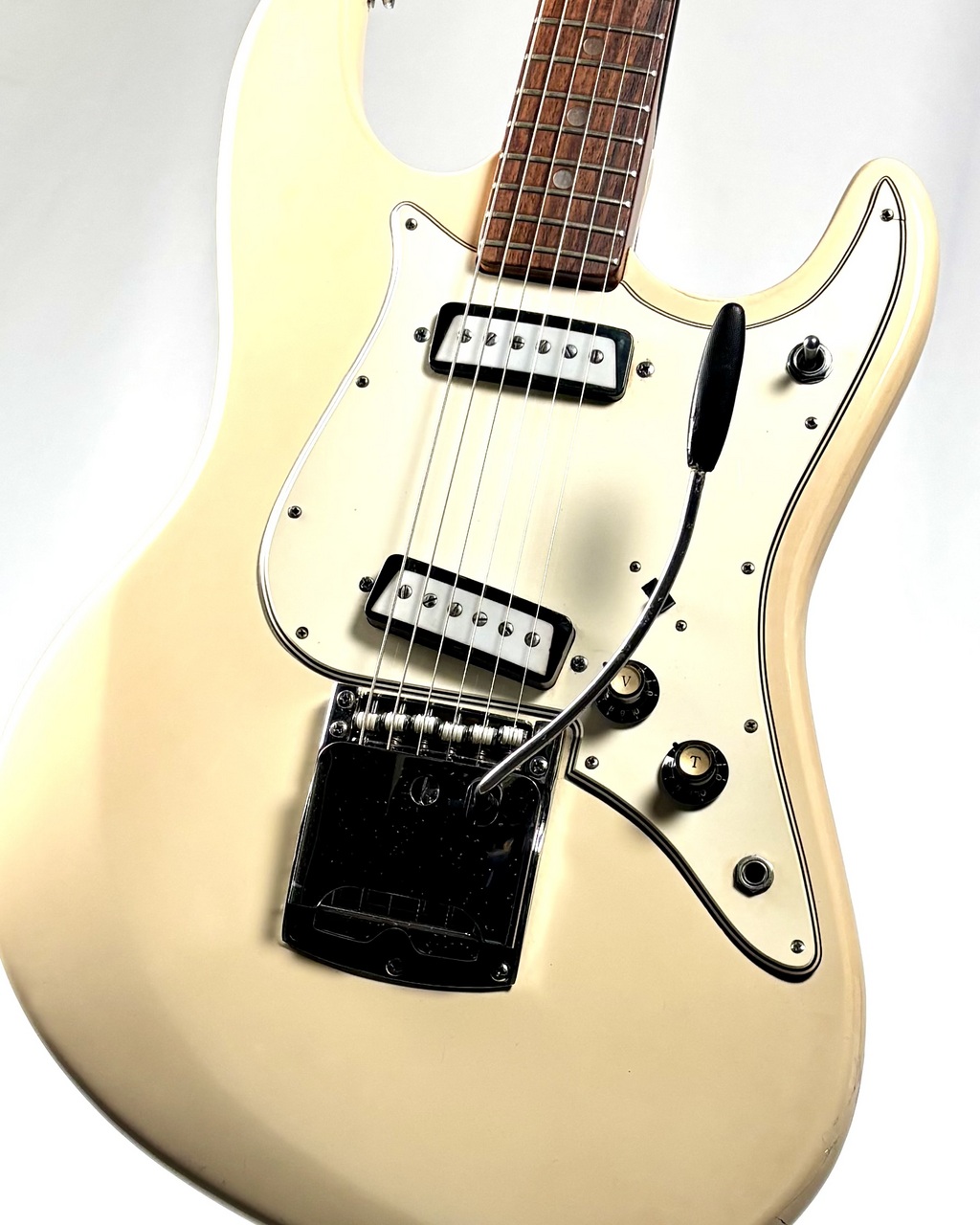 Aria Diamond 1802T -White-【3.30kg】（ビンテージ）【楽器検索