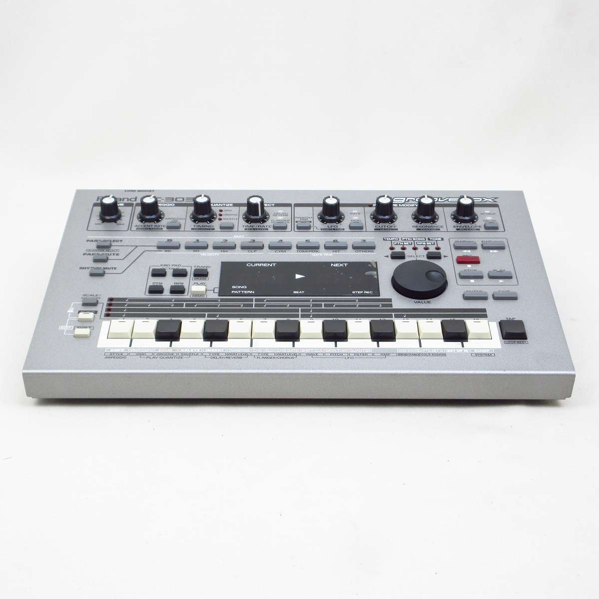 Roland MC-303 
