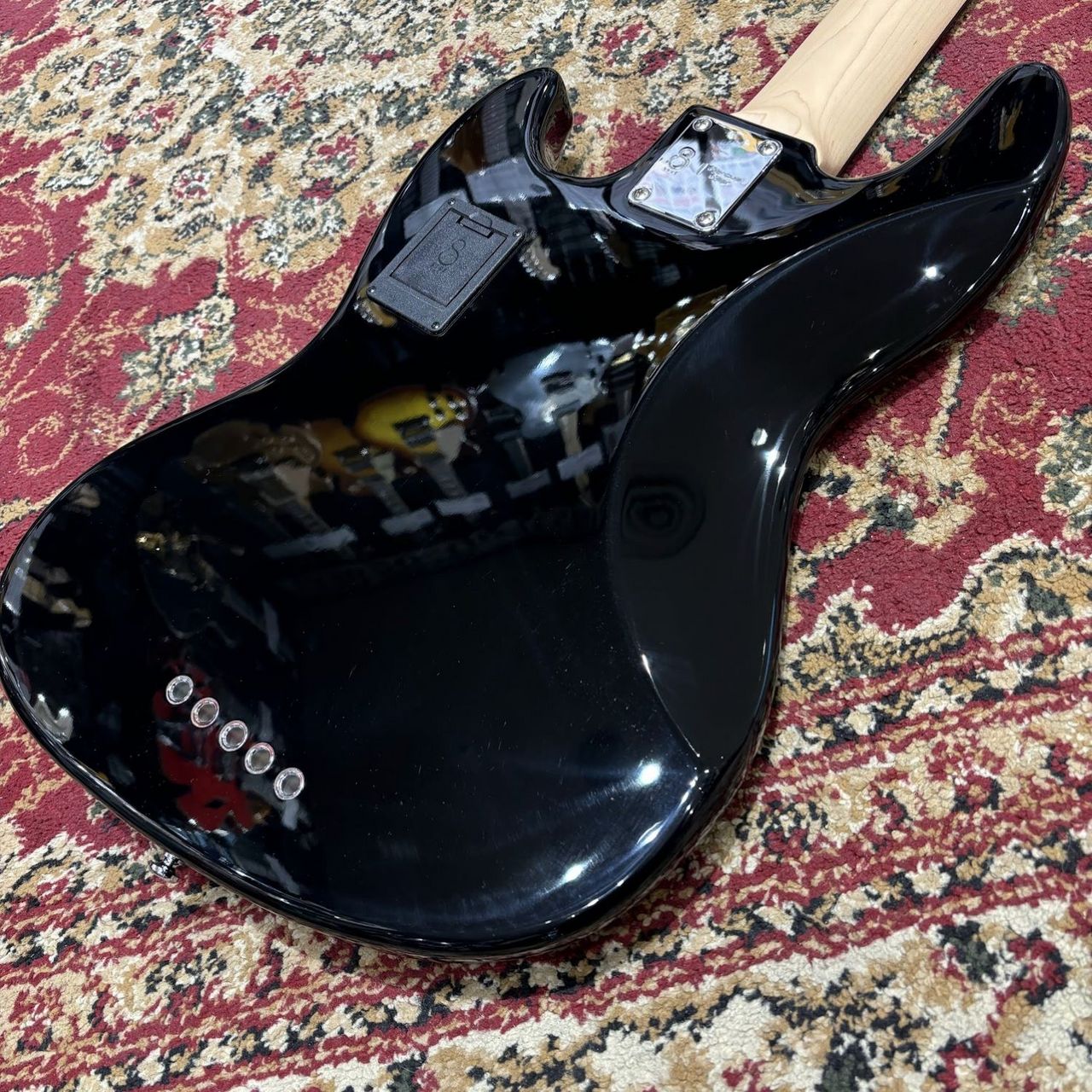 Sire Marcus Miller V3 5st 2nd Generation BK 5弦ベース ジャズ