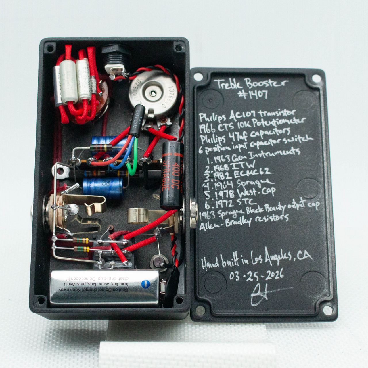 R2R Electric Two knob Treble booster（新品）【楽器検索デジマート】