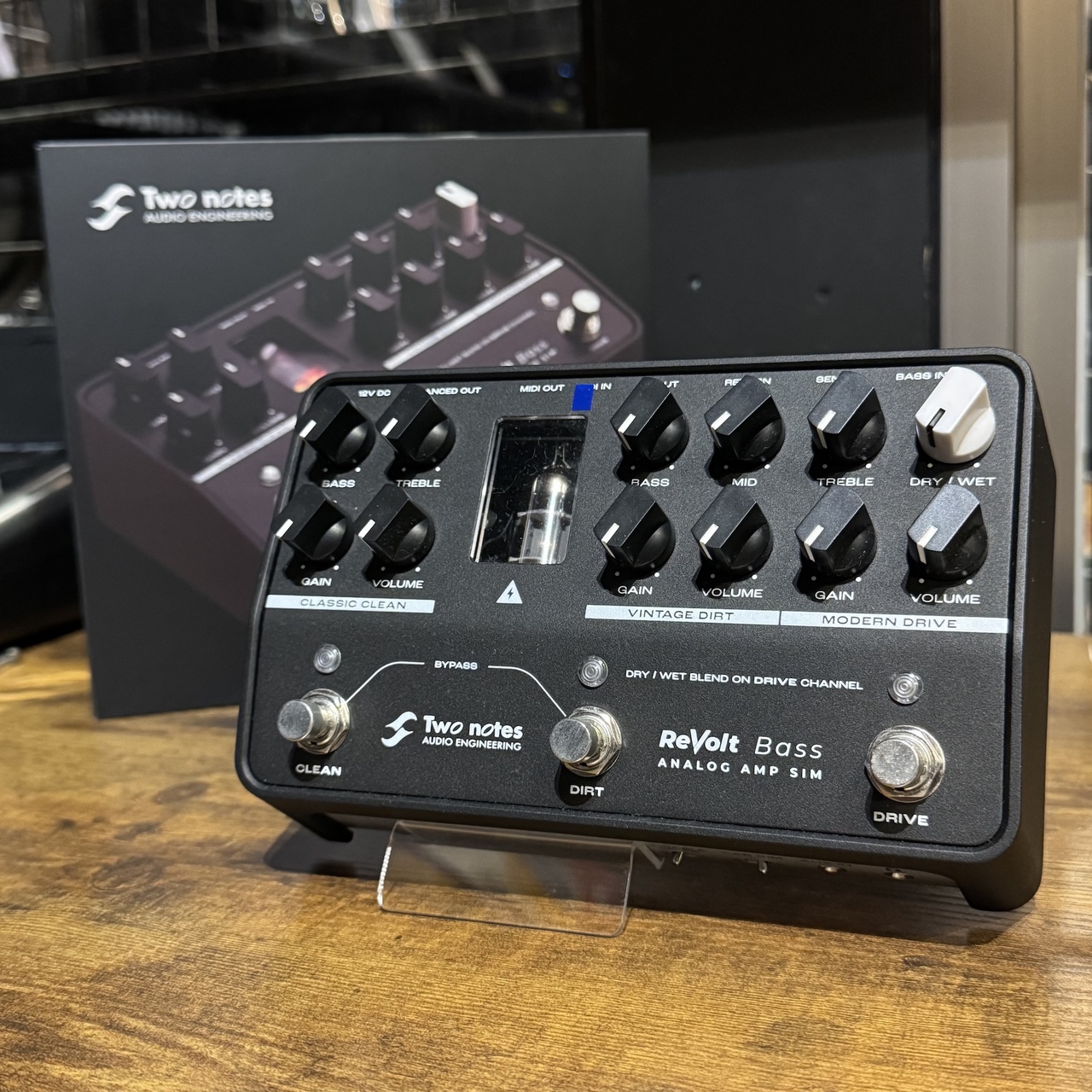Two Notes Revolt Bass（新品/送料無料）【楽器検索デジマート】