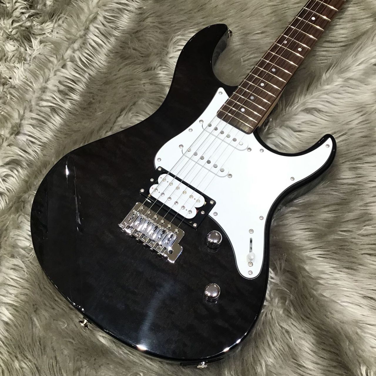 YAMAHA PACIFICA212VQM TBL トランスルーセントブラックパシフィカ