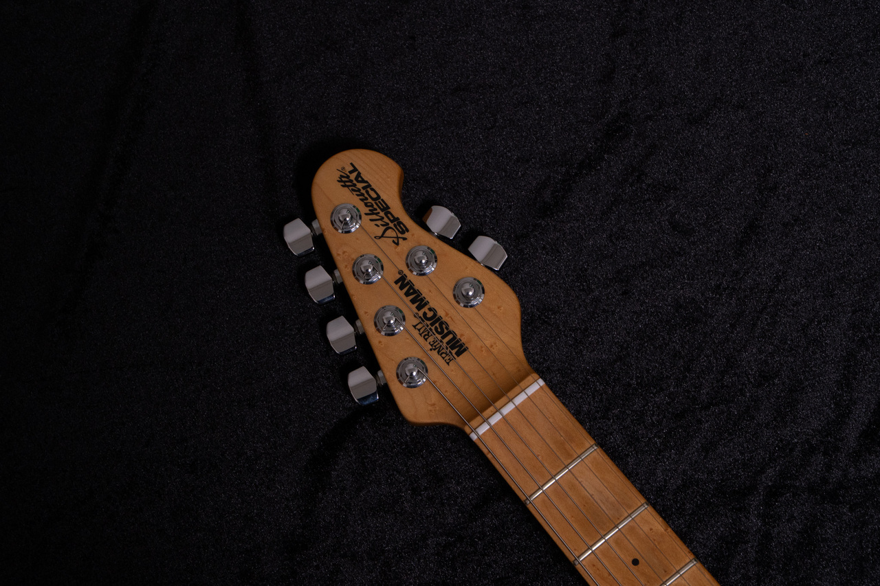 MUSIC MAN Silhouette Special SSS Tremolo #G07147 3.49kg【TONIQ横浜