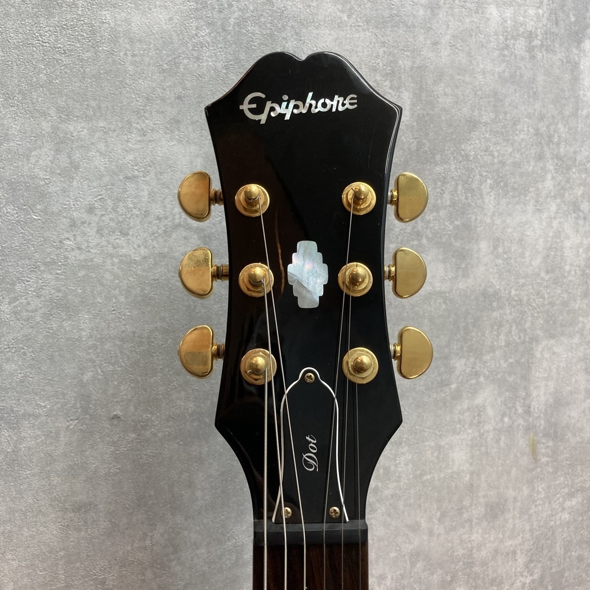 美品！限定モデル　Epiphone DOT YEC bigsby 純正HC付 美品！限定モデル Epiphone DOT YEC bigsby 純正HC付（高額買取