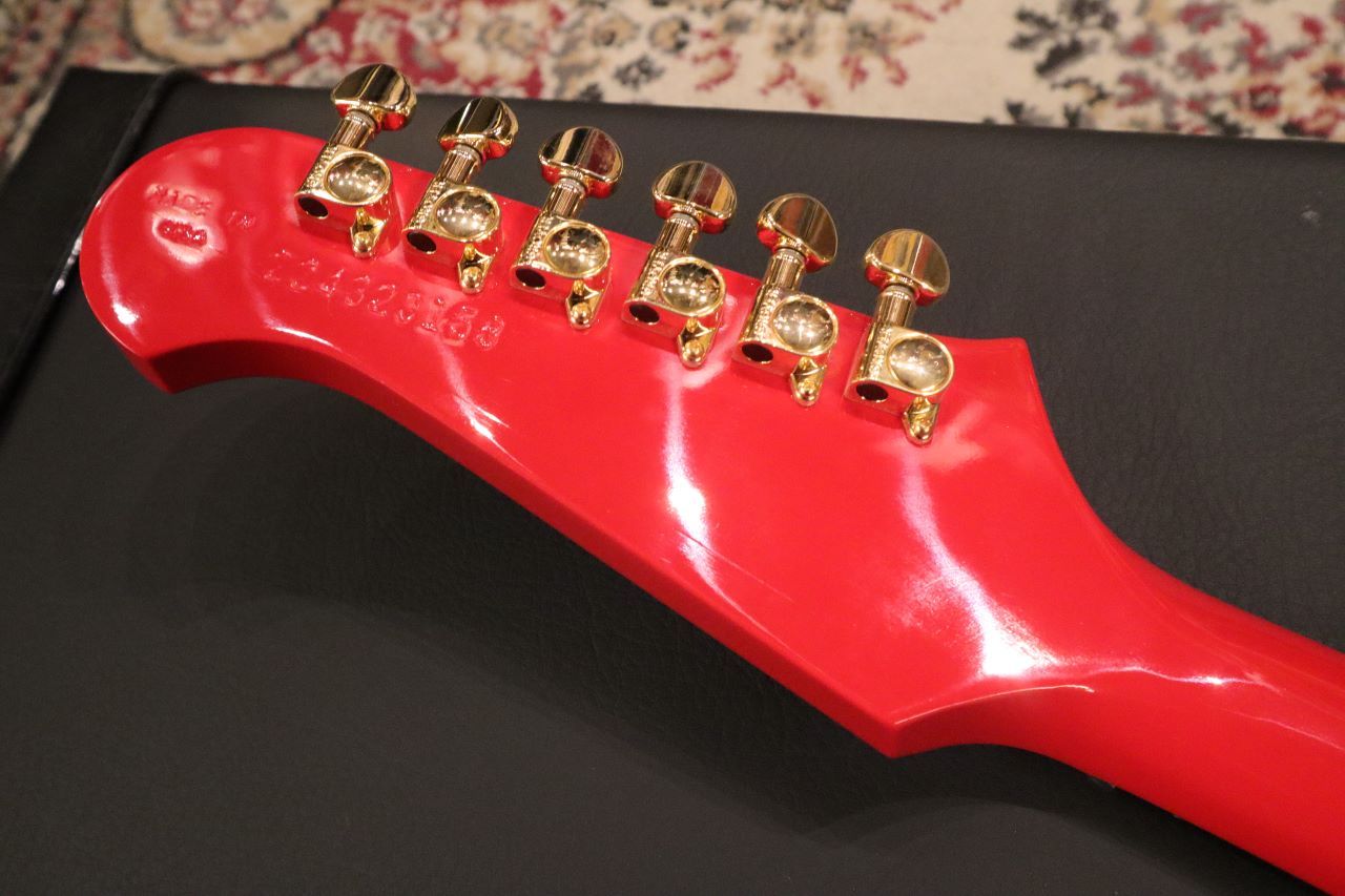 Gibson Lzzy Hale Signature Explorerbird ～Cardinal Red