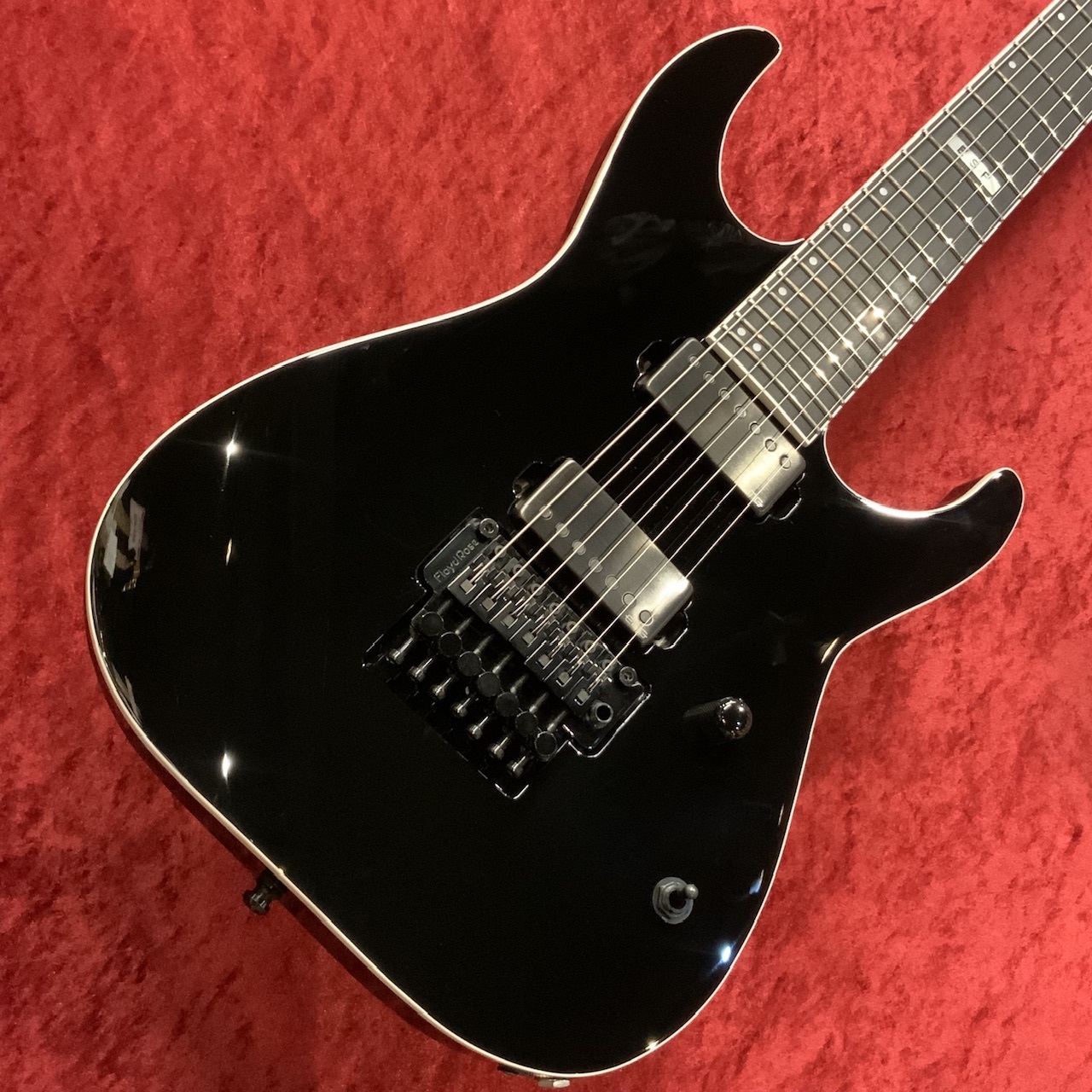 E-II M-II SEVEN -Black- 【7弦、フロイドローズ搭載】【美品中古 