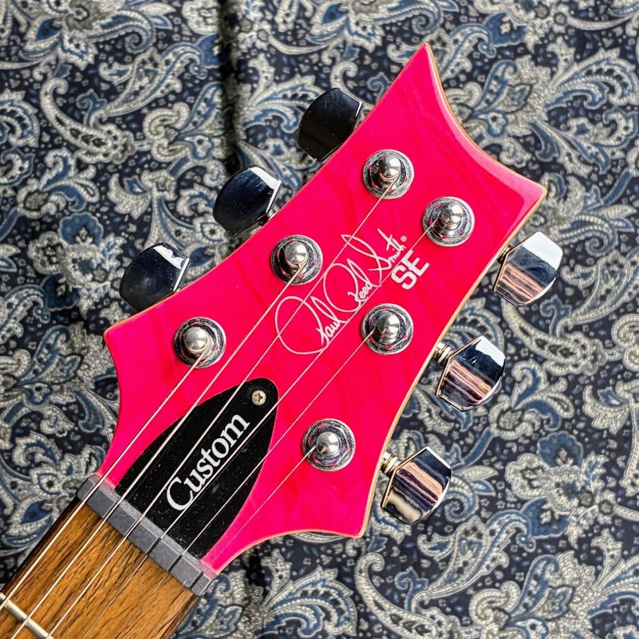 [ジャンク扱い]PRS SE Custom ピンク エレキギター ジャンク扱い]PRS SE Custom ピンク エレキギター