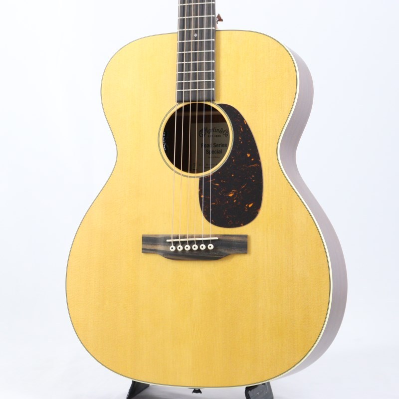 Martin OM-10E Vintage Inspired Road Series 【限定スペシャル