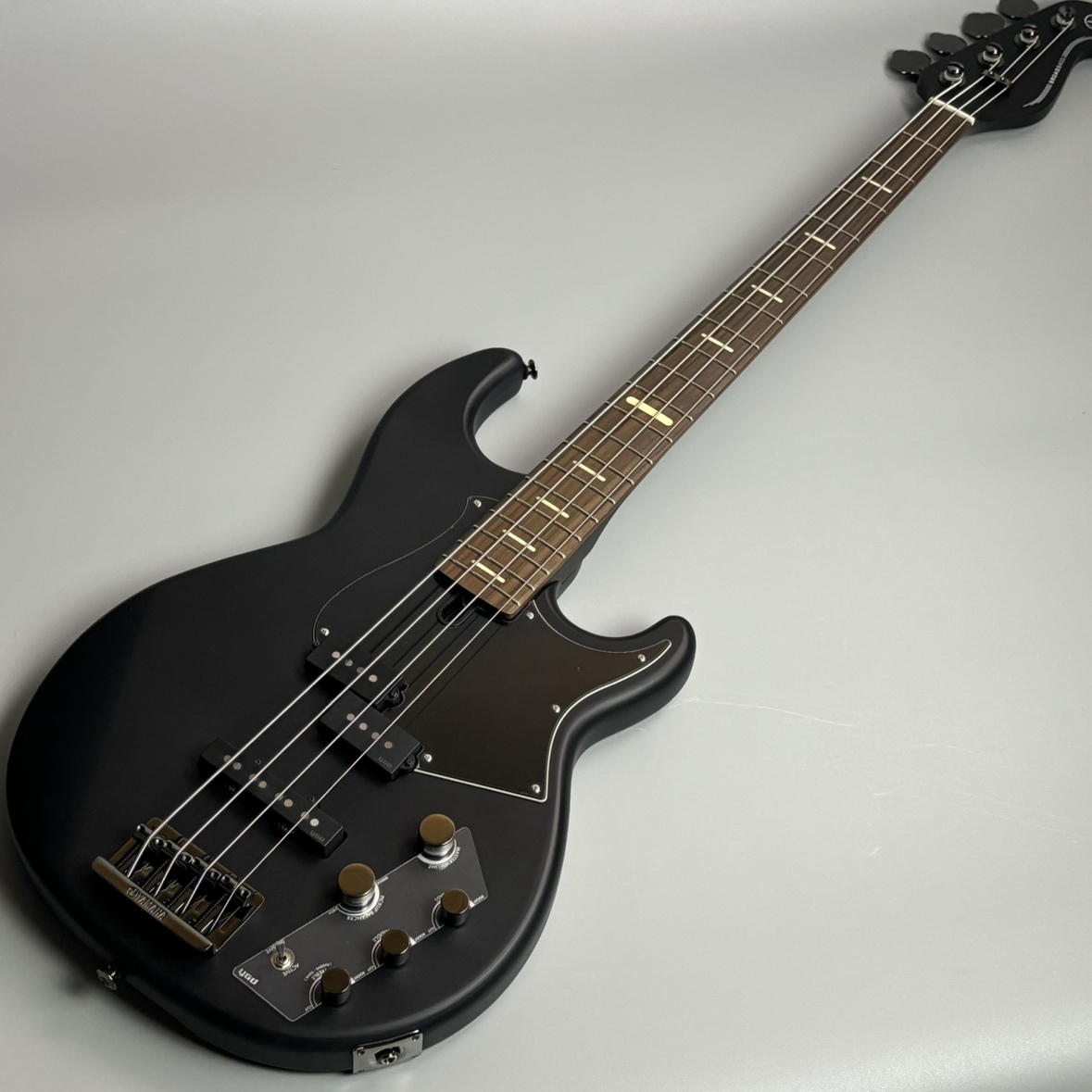 Yamaha エレキベース BB734A マットブラック YAMAHA [※お取り寄せ商品] BB734A MTBL ヤマハ エレキベース BB
