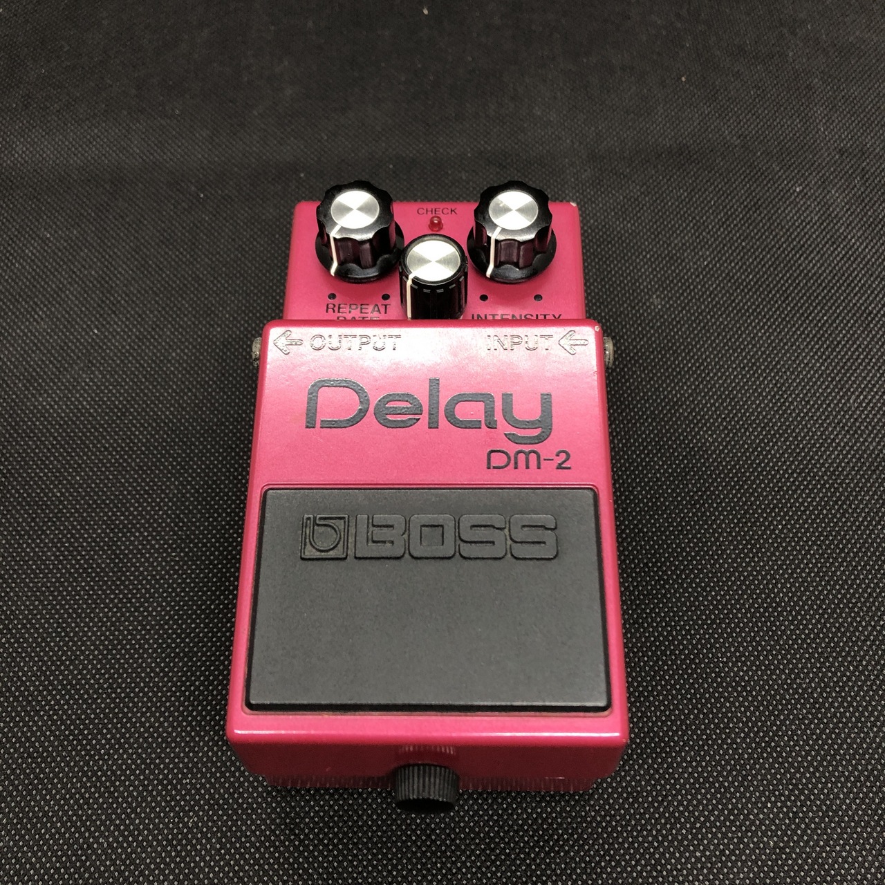 81年製 BOSS DM-2 Delay ジャンク品 前期 MN3005 BOSS DM-2 Delay MN3005+MN3101 前期モデル 1982年（中古/送料