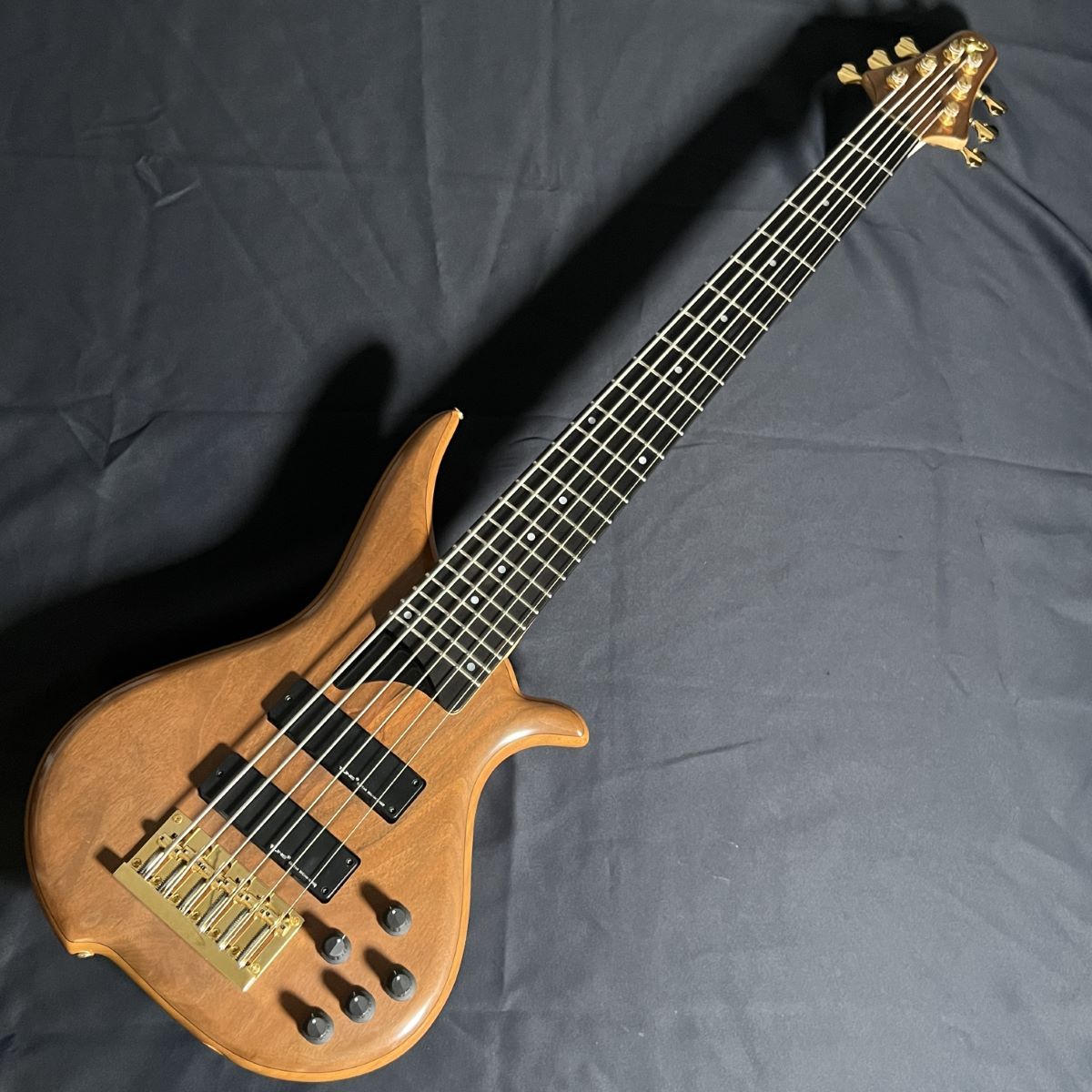 Tune TWB-6 Walnut top/Mahogany Back（中古/送料無料）【楽器検索