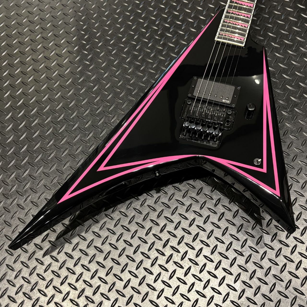 EDWARDS E-ALEXI PINKSAWTOOTH