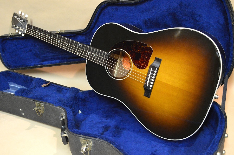 Gibson J-45 2002年製