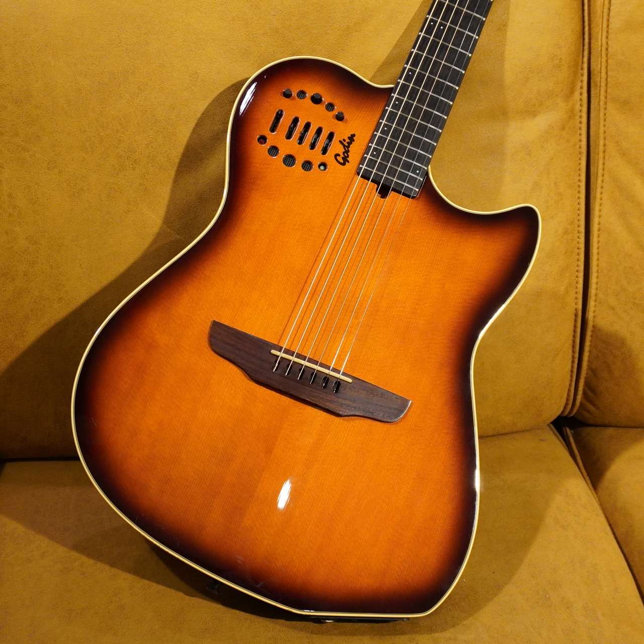 Godin Multiac Steel Duet ゴダン スチール デュエット Godin Multiac Steel Duet Ambiance KOA 2014 税込販売価格 ￥216,000