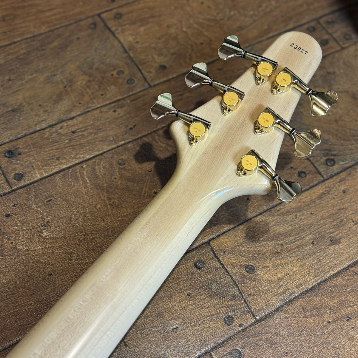 ベース Tune TWB-6 HYB-3 BB Tune TWB-6 EX HYB-III Buckeye Burl Top Custom Pickups（中古
