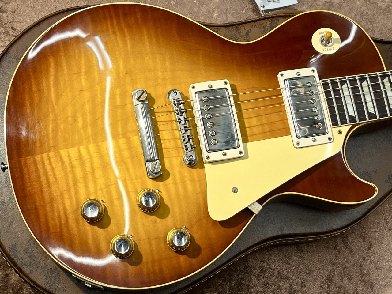 ☆ただ☆ ビンテージ+新機能　東海楽器の海外ブランドGESSION LP Gibson Custom Shop Historic Collection 1960 Les Paul Standard