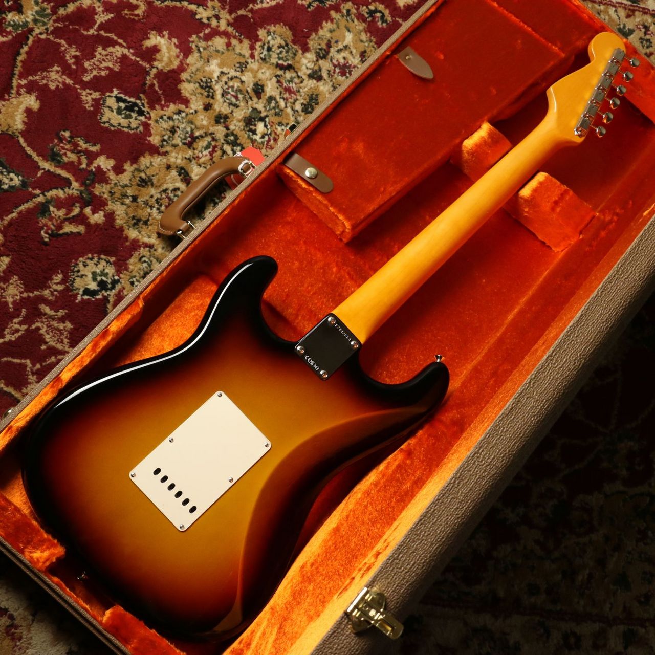 Fender （フェンダー）American Vintage II 1961 Stratocaster 3-Color