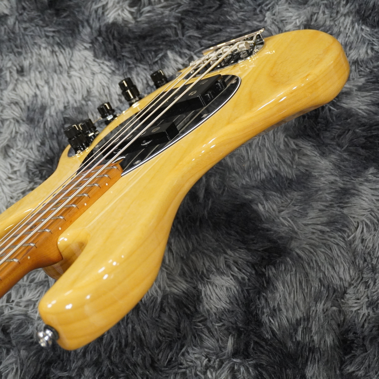 Marcus Miller V7 エレキベース 4弦 ナチュラル Sire Marcus Miller Z7 4-String NT (Natural)【2025年製