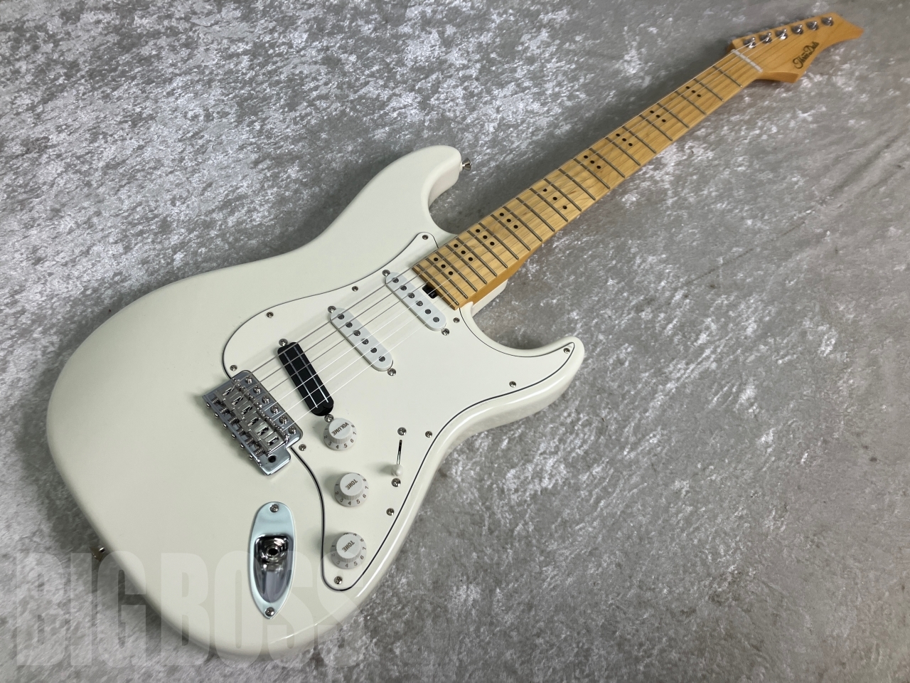 Three Dots Guitars S Model / Maple Fingerboard (Olympic White 
