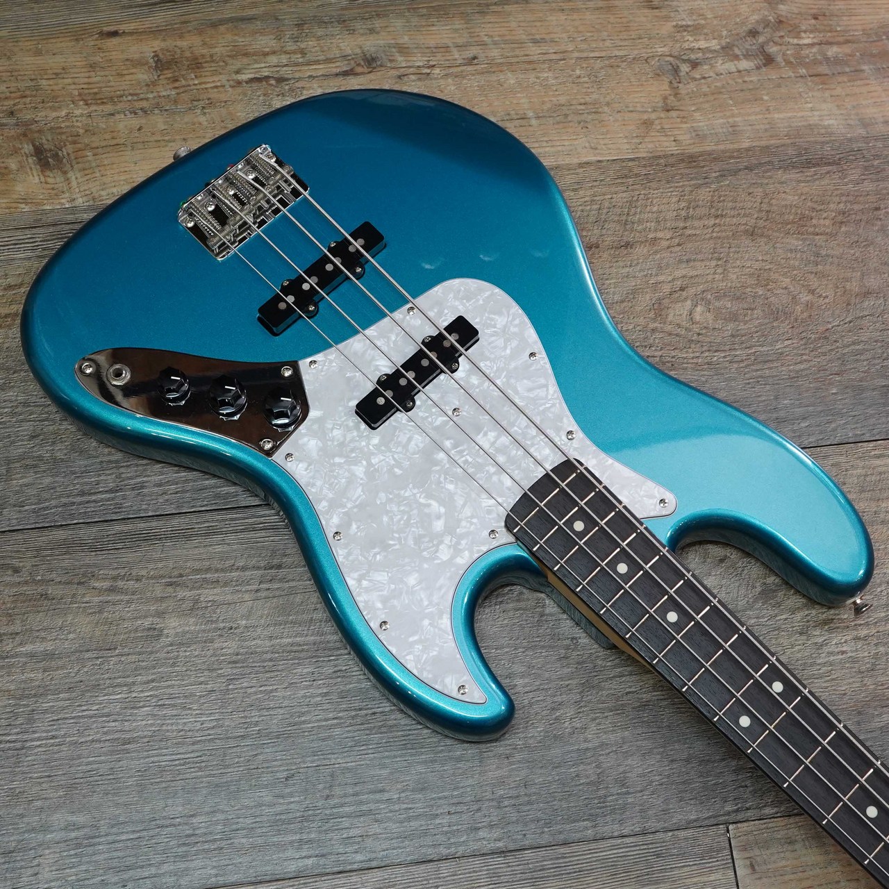 ハピちょ】HISTORY CZ-BJ4/R 3TS エレキベース ハピちょ】HISTORY CZ