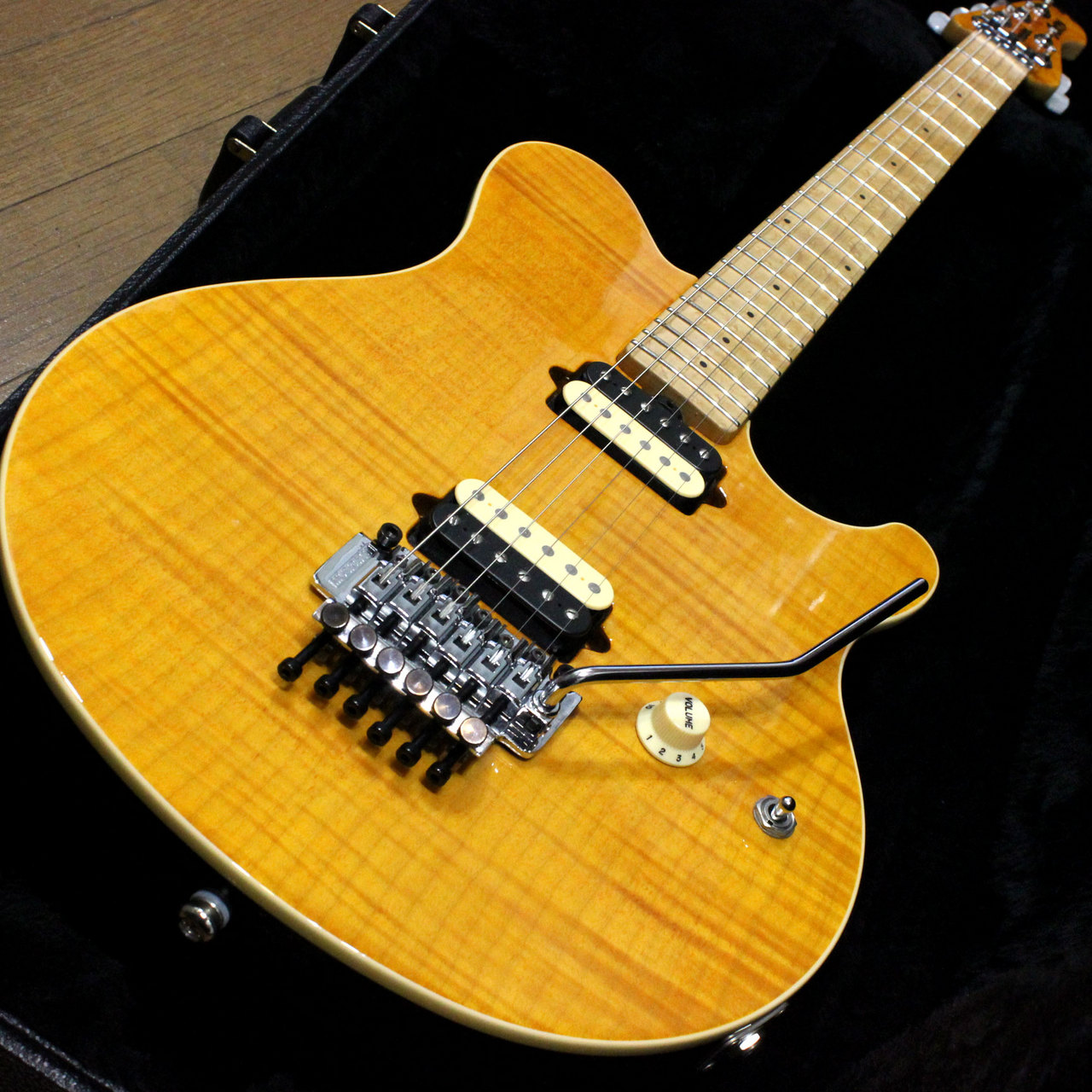 MUSIC MAN AXIS USA Translucent Gold ミュージックマン アクシス 初期