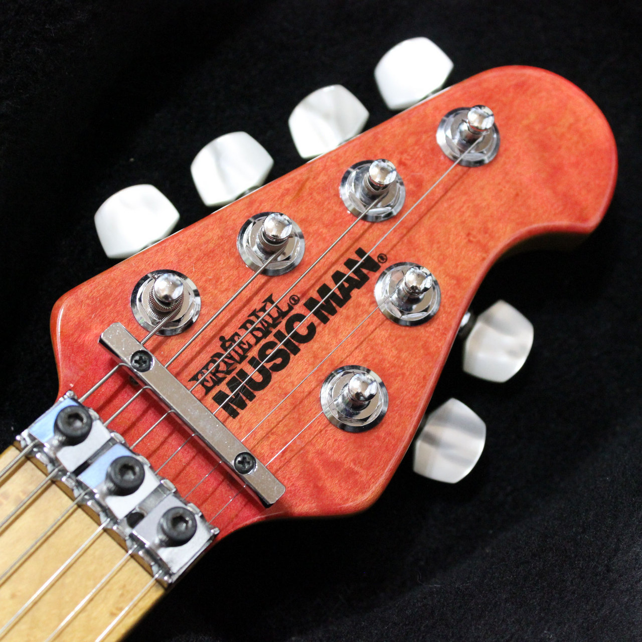 MUSIC MAN AXIS EX Translucent Pink ミュージックマン アクシス EX トランス ピンク  1990年代製です（中古）【楽器検索デジマート】