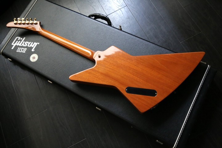 Gibson Explorer 2006年 純正ハードケース セール期間限定価格（中古