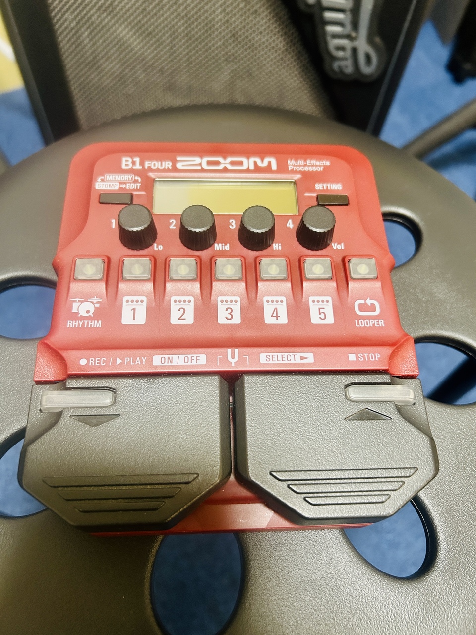 ZOOM B1 FOUR Multi-Effects Processor ベース用マルチエフェクター