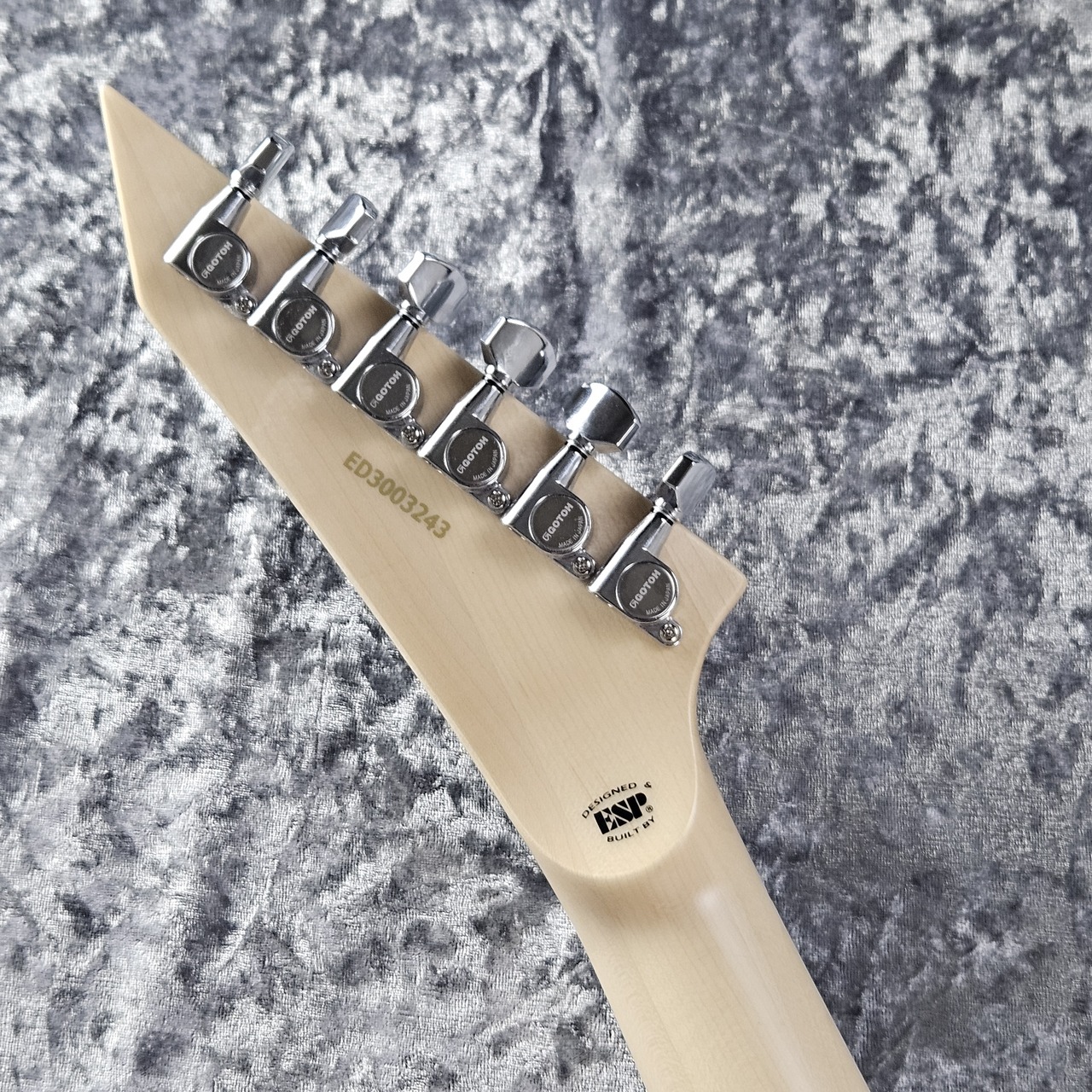 EDWARDS E-ALEXI SAWTOOTH 【即納可能!!】（新品/送料無料）【楽器検索