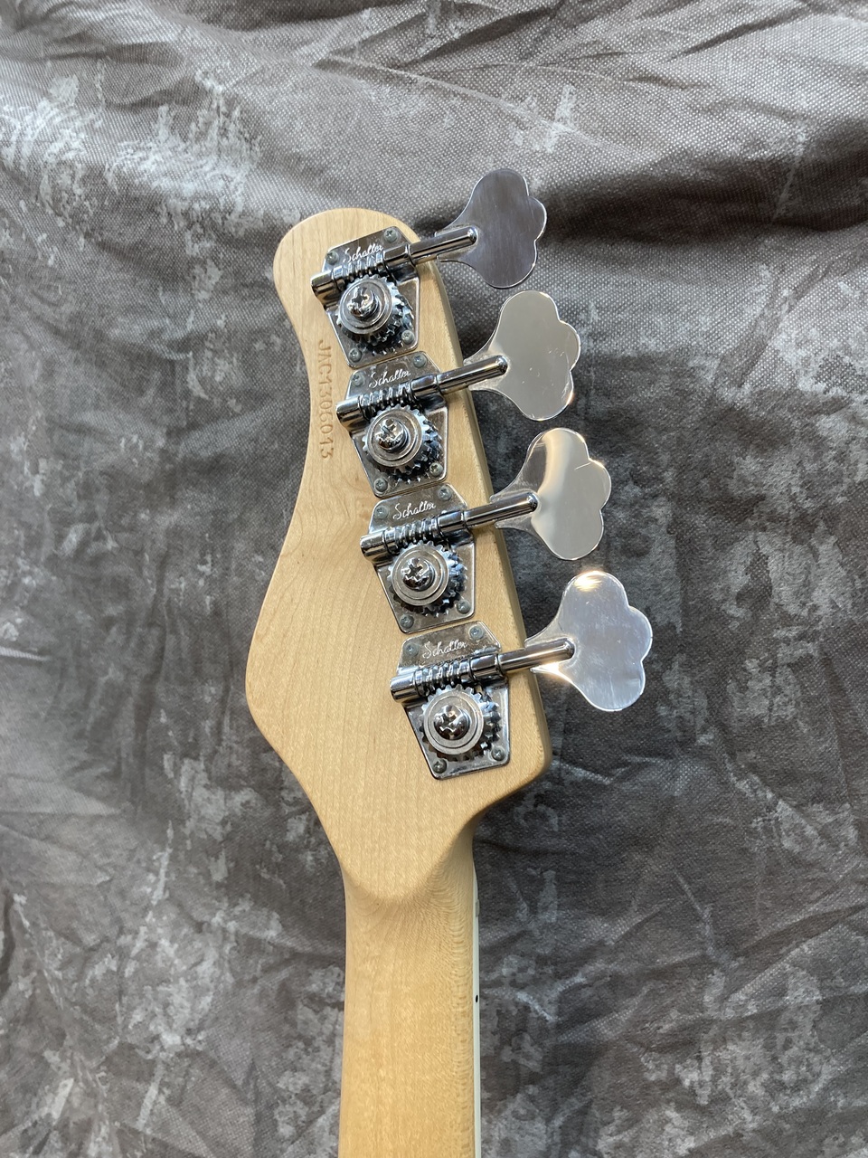 Mayones Jabba Classic 4弦 Mayones Jabba Classic 4 Bass, Maple Fretboard, Trans Dirty