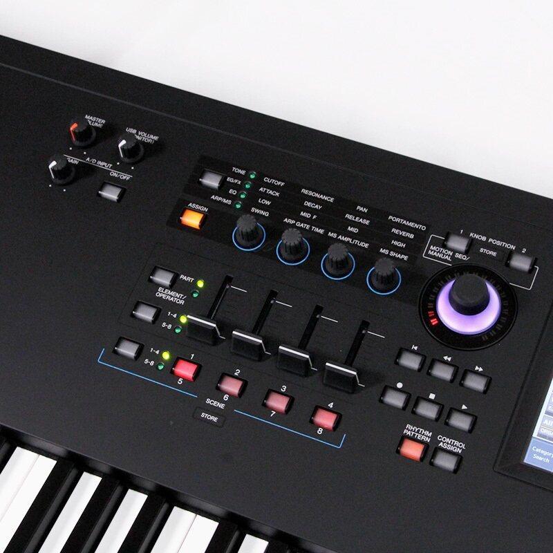 YAMAHA 【展示入替特価品】MODX8+ ヤマハ※配送事項要ご確認