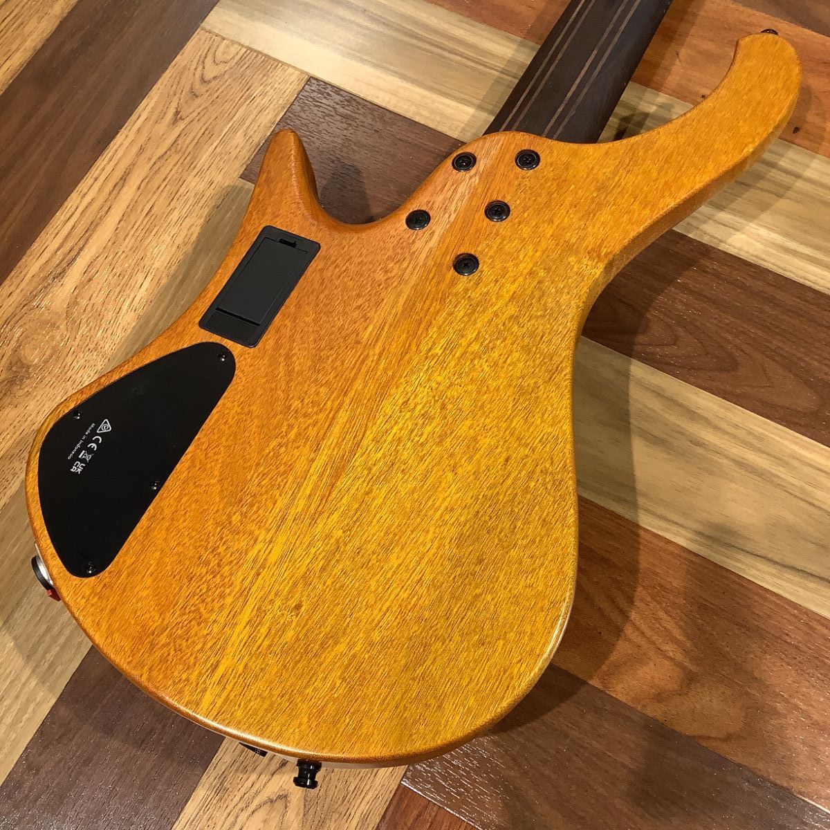 ベース Ibanez EHB1135MS SKL Ibanez EHB1135MS SKL ヘッドレス ファンドフレット エレキベース 5弦