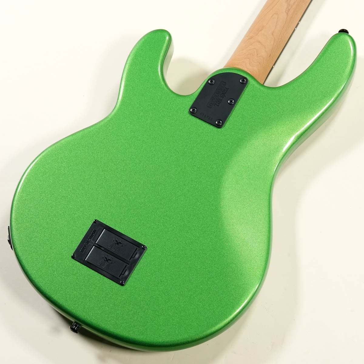 MUSIC MAN StingRay 4 Special Ebony Fingerboard Kiwi Green【渋谷店