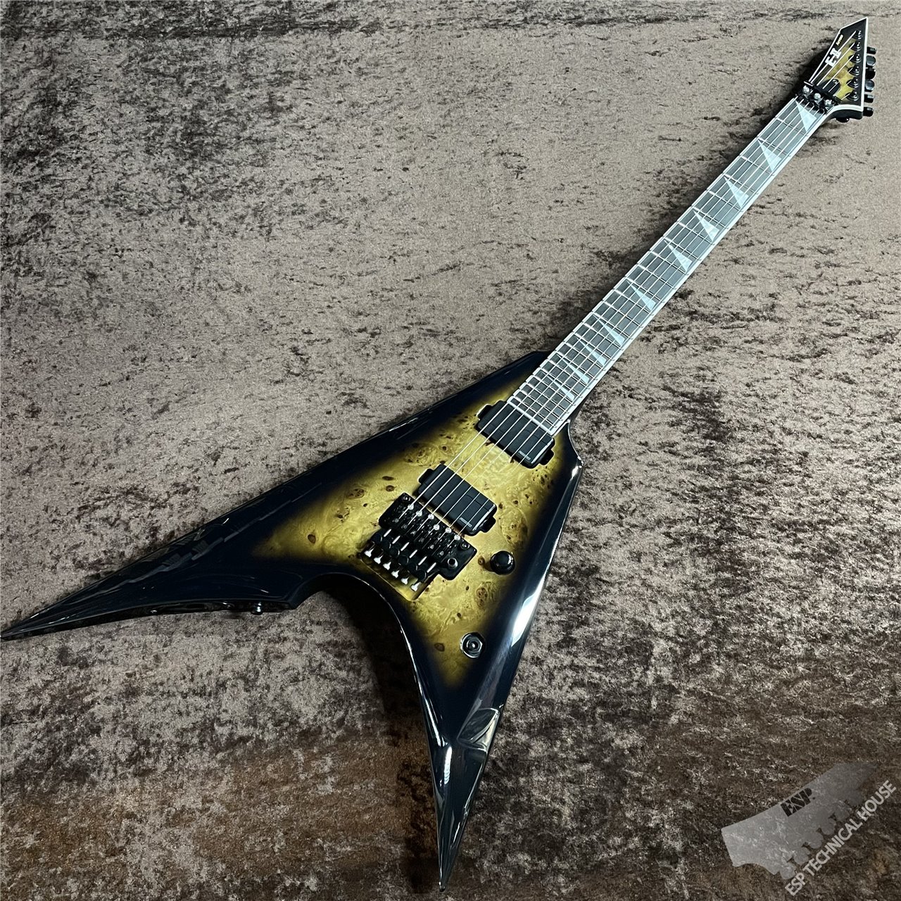 ギター ESP E-II Arrow FR BM Nebula Black Burst E-II ARROW FR BM Nebula Black Burst｜ミュージックランドKEY