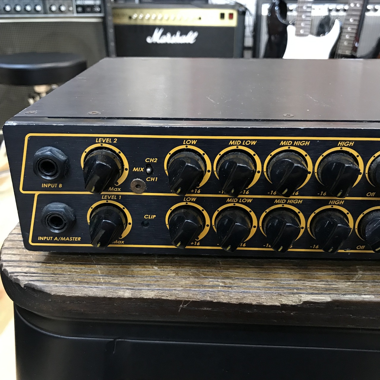 Markbass LMK ベースアンプ　ヘッドアンプ MARK BASS LMK ベース用ヘッドアンプ 500W 小型