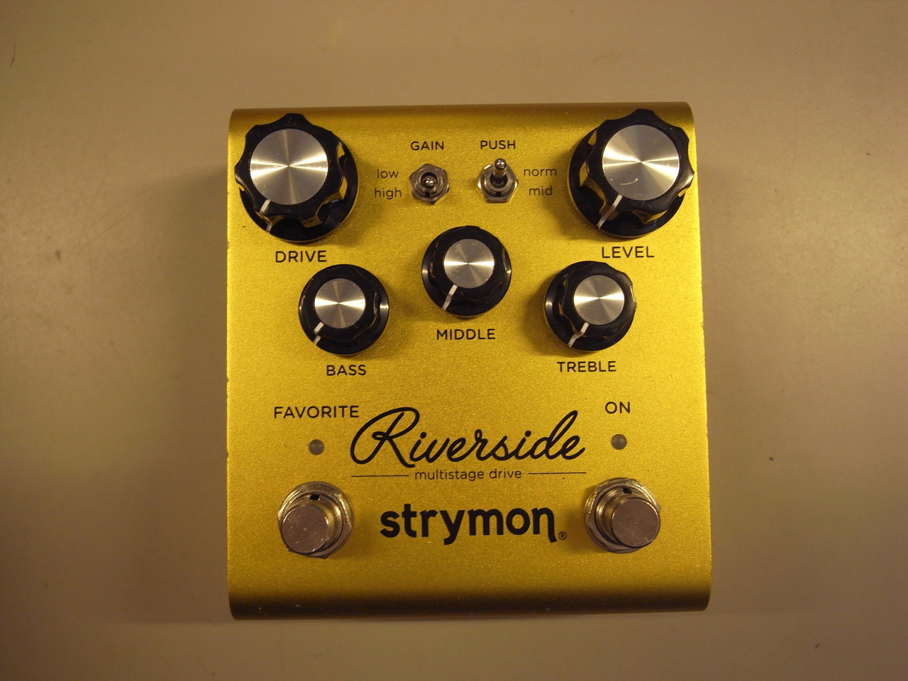 Strymon Riverside ギターエフェクター新品未使用品。 STRYMON ( ストライモン ) Riverside 送料無料 | サウンドハウス