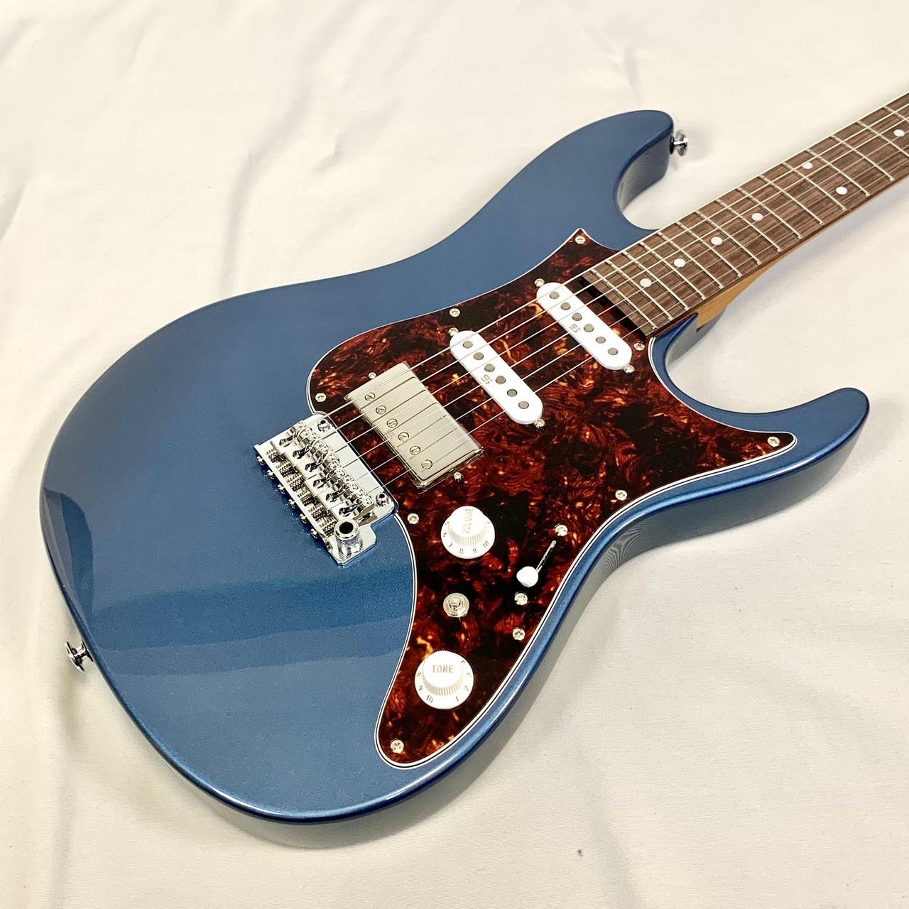 【補修跡あり】Ibanez prestage AZ2204N 補修跡あり】Ibanez prestage AZ2204N 補修跡あり】Ibanez prestage