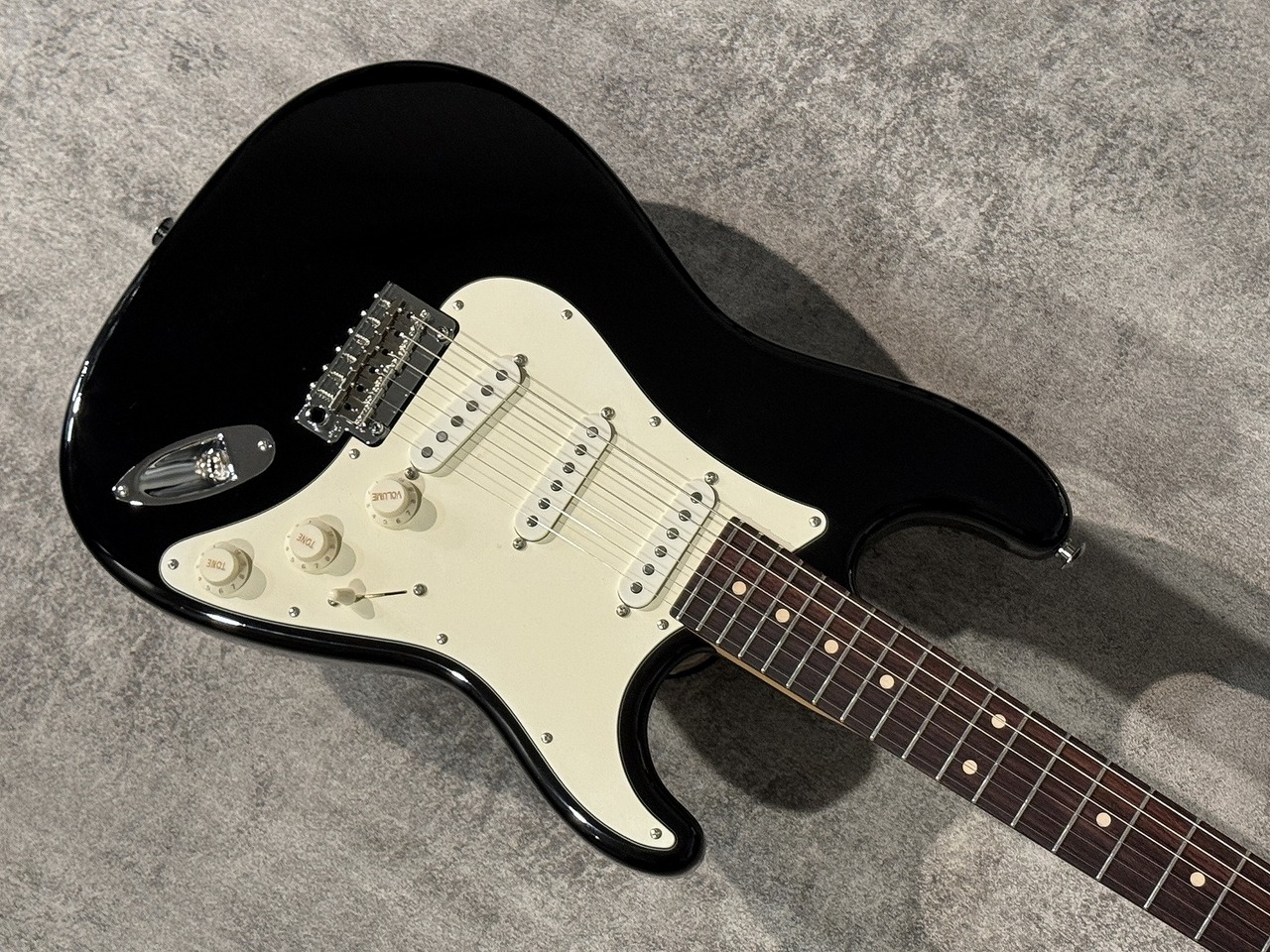 Suhr Classic S Antique Black【3.49kg】（新品/送料無料）【楽器検索