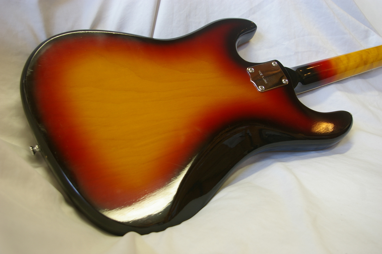 Guyatone EB-25（中古）【楽器検索デジマート】