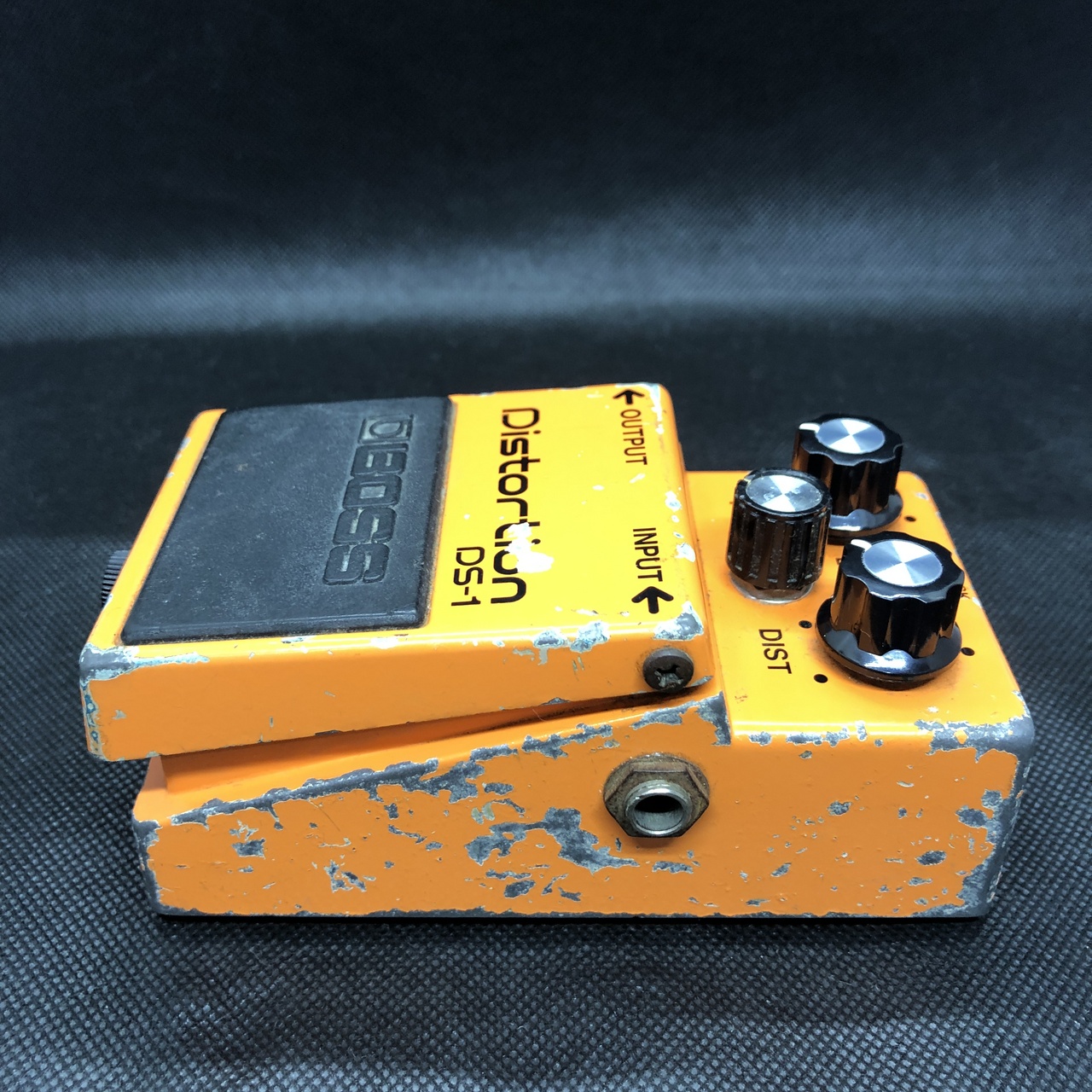 BOSS DS-1 ・1983年 日本製　ACA電源 BOSS DS-1 Distortion 1983年製 MADE IN JAPAN 黒ラベル ACA電源