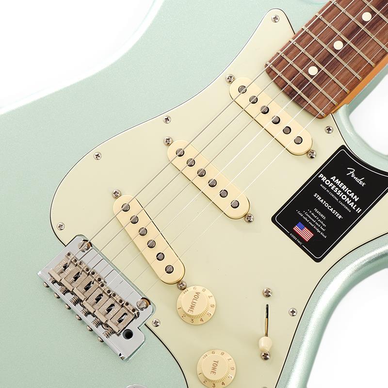 Fender American Professional II Stratocaster (Mystic Surf Green