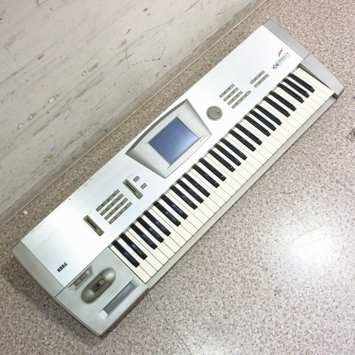 【現状販売】KORG コルグ シンセサイザー TRINITY Plus KORG TRINITY PLUS VER2.2 