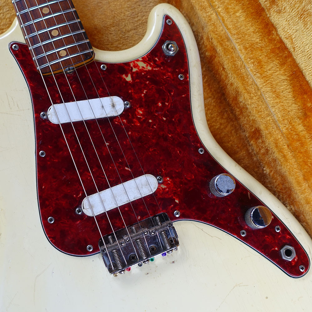 10/22迄限定値引✨フェンダー・デュオソニック★1964年製ビンテージ超希少品 Fender Duo Sonic 1964 【ウィンターセール!】（ビンテージ/送料無料